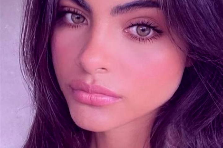 Iris, 22, a dark blonde hazel-eyed middle eastern companion based in Siesta Acres. Offering Couples, Striptease, CIM. Available for incall and outcall, overn...