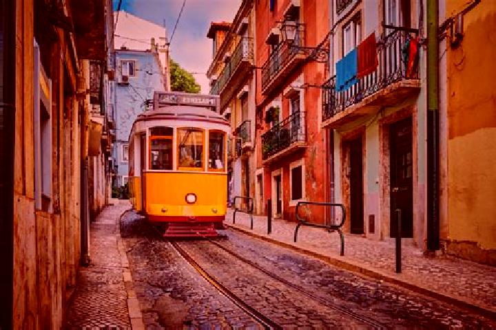 Iris, 22 — Escort in Alfama, Portugal