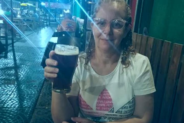 Iris, 22 — Escort in Chapanay, Argentina