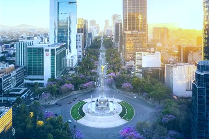 Iris, 22 — Escort in La Estribera, Mexico