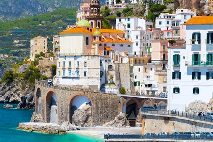 Iris, 22 — Escort in Lanze, Italy