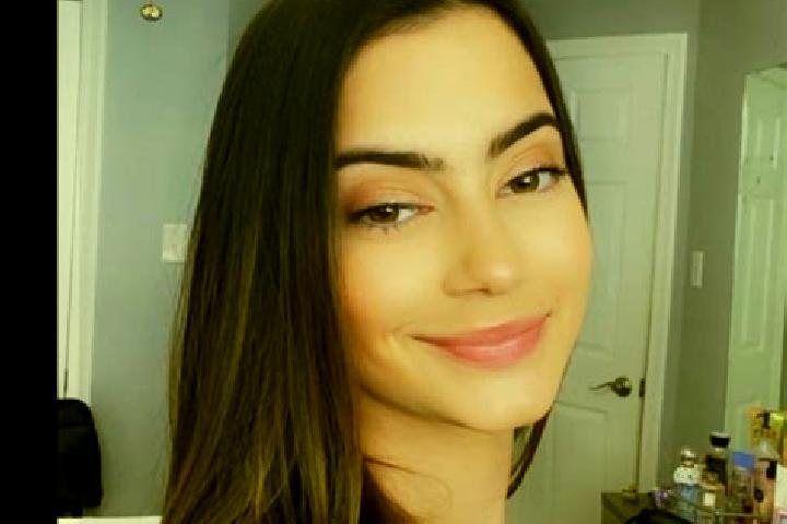 Iris, 22 — Escort in Loyola, United States