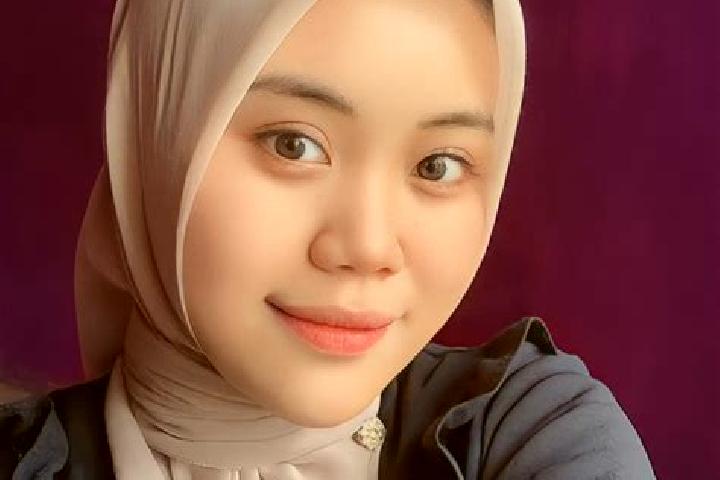 Iris, 22 — Escort in Mulyasari, Indonesia