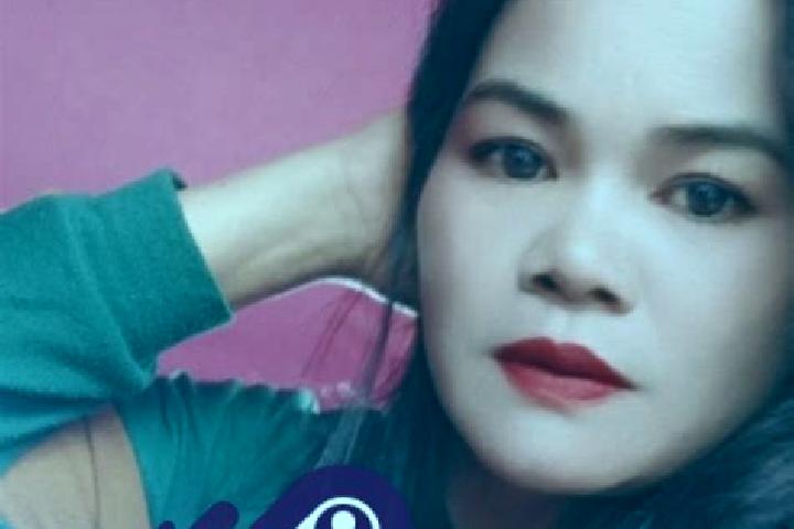 Iris, 22 — Escort in Paropo, Indonesia