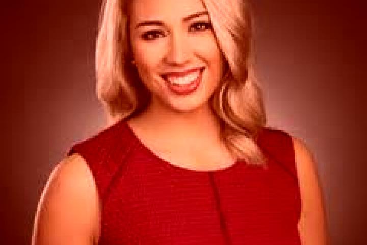 Iris, 22 — Escort in Rosemont, United States