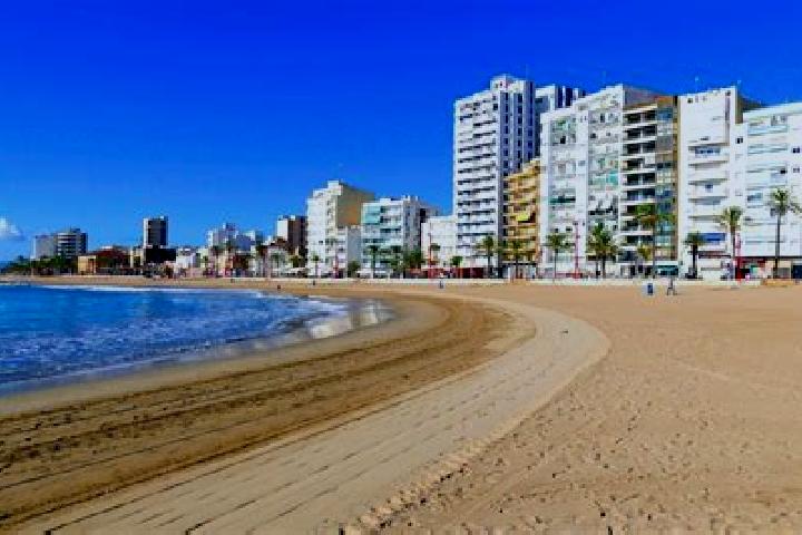 Iris, 22 — Escort in Vinaros, Spain