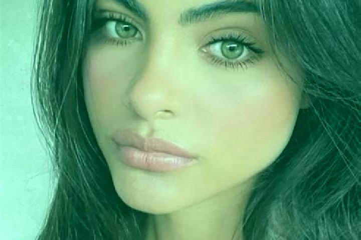 Iris, 23, a black dark-eyed european companion based in Chinnachintakunta. Offering BDSM, Dinner Date, 69. Available for incall and outcall, day and evening ...