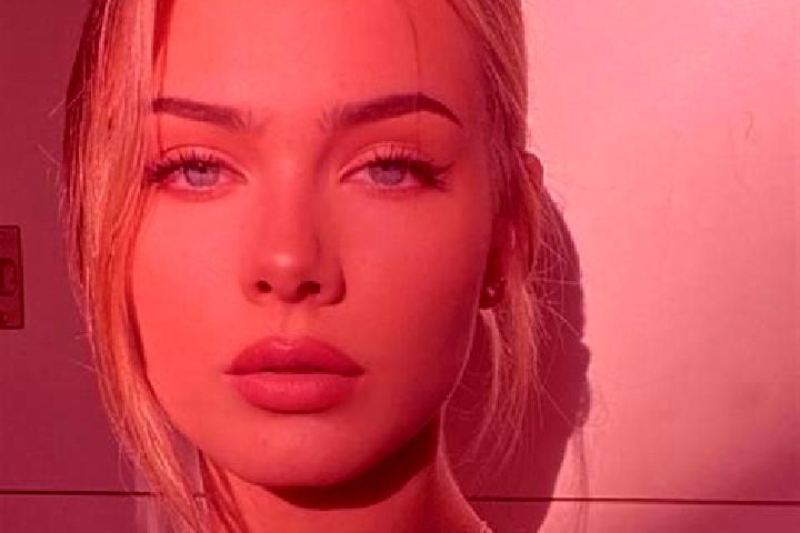 Iris, 23, a black grey-eyed european companion based in Kulattur. Offering Domination, Massage, Dinner Date, GFE. Available for incall and outcall, overnight...