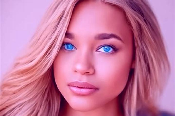 Iris, 23, a blonde blue-eyed latina companion based in Saubara. Offering Girlfriend Experience, Travel Companion, BDSM, Tantra, Erotic Massage. Available for...
