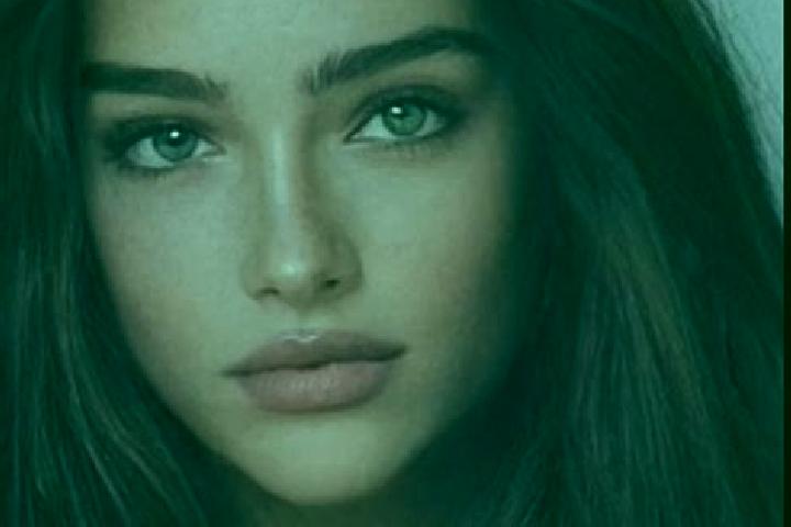 Iris, 23, a chestnut grey-eyed caucasian companion based in Peterhof. Offering Overnight, CIM, BDSM, A-Level, Massage. Available for incall and outcall, day ...