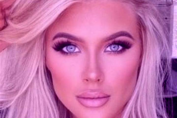 Iris, 23, a platinum blonde grey-eyed european companion based in Marcesti. Offering Dinner Date, OWO, Massage. Available for incall and outcall, overnight b...