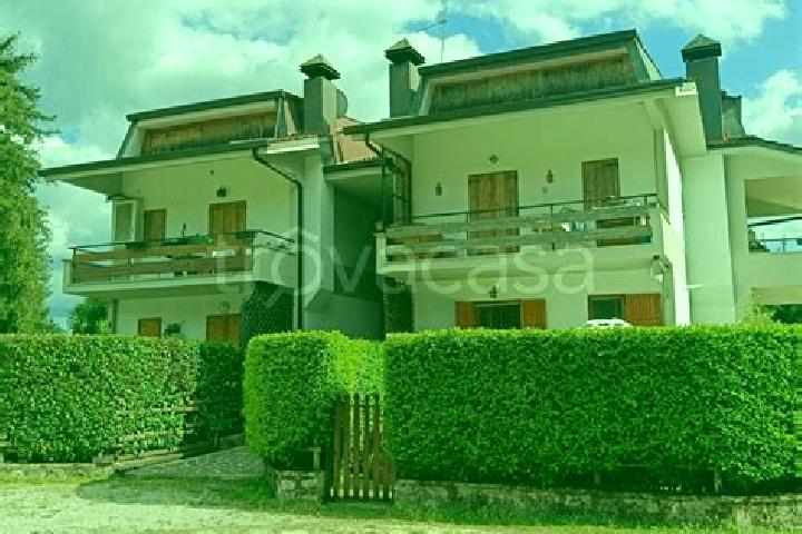 Iris, 23 — Escort in Arcinazzo Romano, Italy