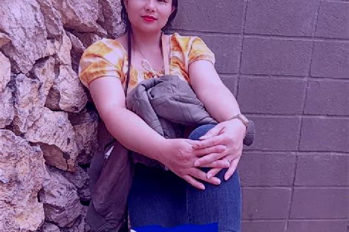 Iris, 23 — Escort in Bangar, Philippines