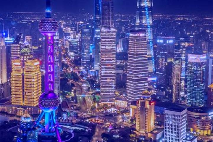 Iris, 23 — Escort in Changchi, China