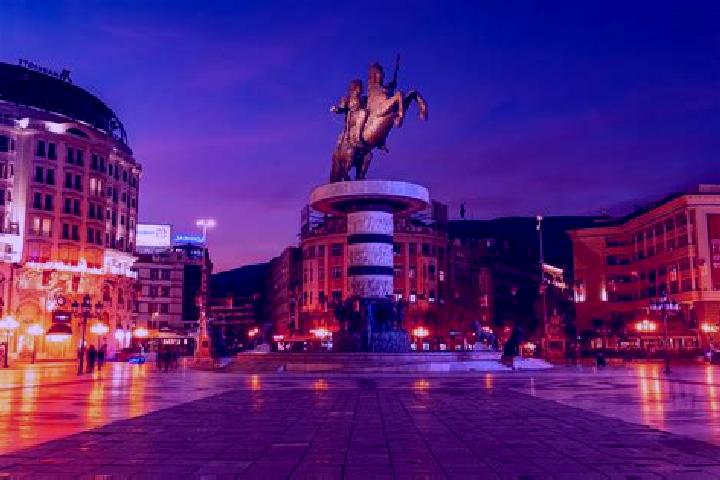 Iris, 23 — Escort in Crnovec, North Macedonia