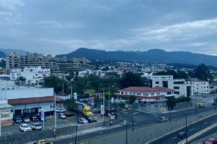 Iris, 23 — Escort in Cumbaya, Ecuador