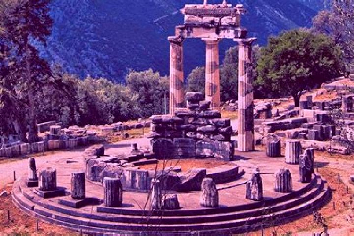 Iris, 23 — Escort in Delphi, Greece