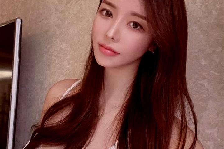 Iris, 23 — Escort in Neixiang, China