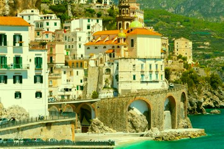 Iris, 23 — Escort in Pollutri, Italy