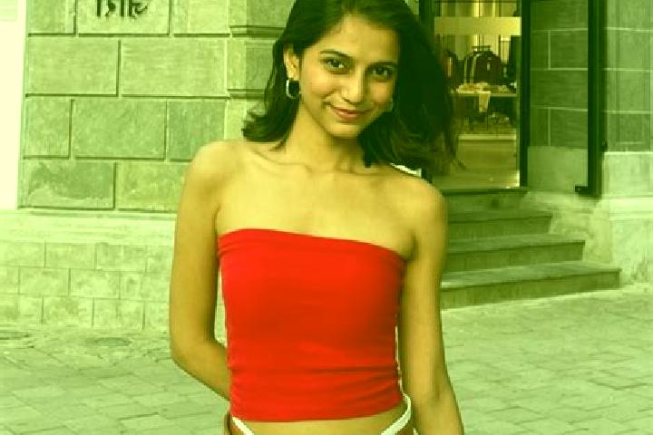 Iris, 23 — Escort in Sarni, Pakistan