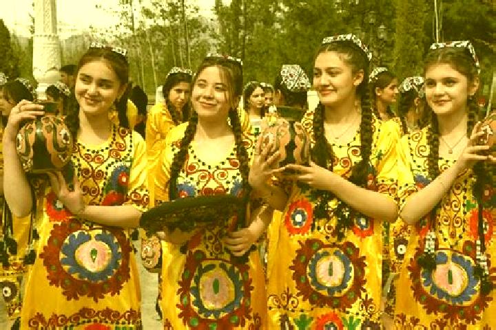 Iris, 23 — Escort in Somoniyon, Tajikistan