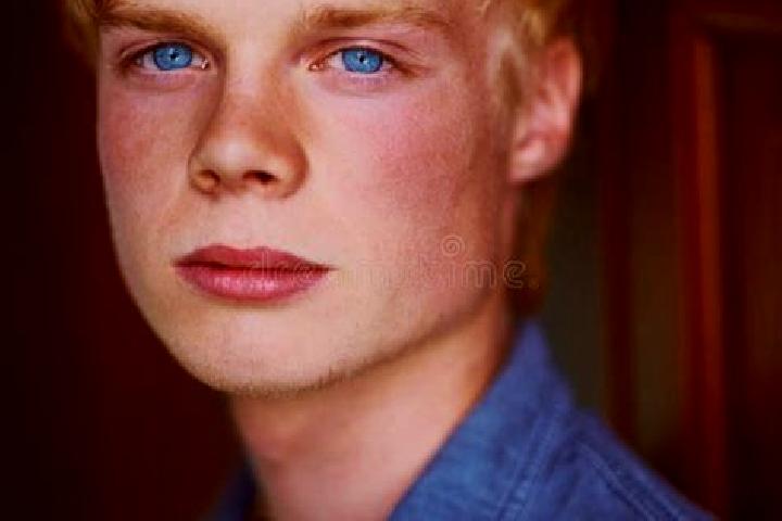 Iris, 24, a blonde blue-eyed middle eastern companion based in Kaehaeri. Offering Fetish, Deep French Kissing, Overnight, Girlfriend Experience. Available fo...