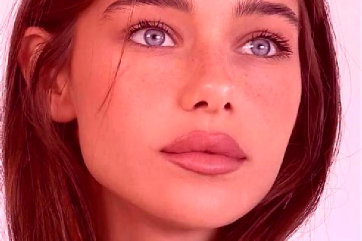 Iris, 24, a brunette amber-eyed middle eastern companion based in Pozza. Offering Tantra, Roleplay, OWO. Available for incall and outcall, day and evening da...