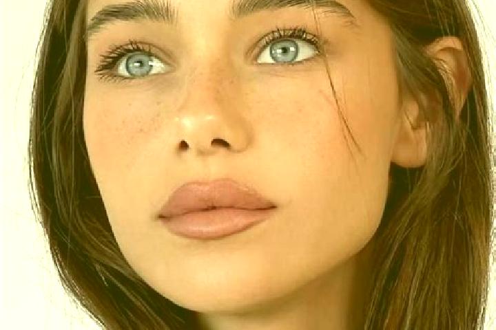 Iris, 24, a brunette brown-eyed middle eastern companion based in Leefdaal. Offering Girlfriend Experience, A-Level, Party Girl, Fetish. Available for incall...