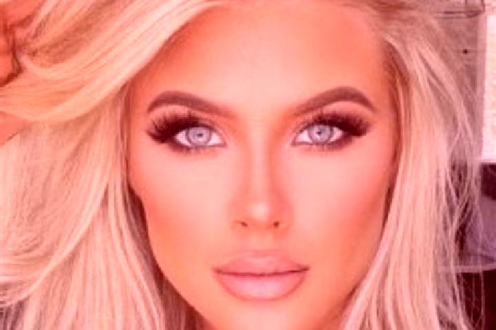 Iris, 24, a platinum blonde blue-eyed caribbean companion based in Deutz. Offering Striptease, Couples, Duos, Roleplay. Available for incall and outcall, day...