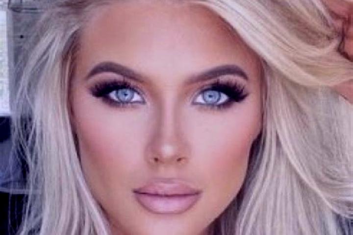 Iris, 24, a platinum blonde grey-eyed slavic companion based in Zeravice. Offering CIM, BDSM, Massage. Available for incall and outcall, overnight bookings a...