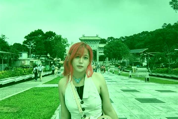 Iris, 24 — Escort in Fuyu, China