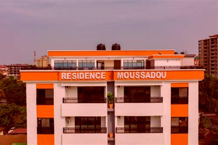 Iris, 24 — Escort in Moussadou, Guinea