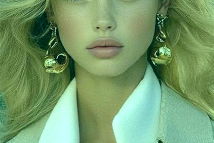 Iris, 25, a blonde grey-eyed indian companion based in Akhlatyan. Offering Tantra, Fetish, 69, Girlfriend Experience, Duos. Available for incall and outcall,...