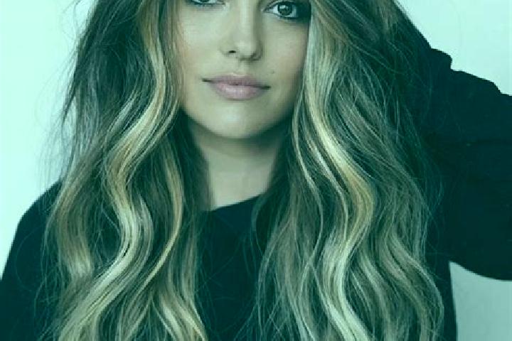 Iris, 25, a dark blonde brown-eyed european companion based in Secara. Offering A-Level, OWO, 69. Available for incall and outcall, overnight bookings availa...