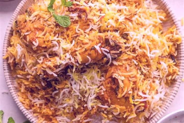 Iris, 25 — Escort in Basti Dosa, Pakistan