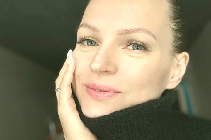 Iris, 25 — Escort in Buturlinovka, Russia