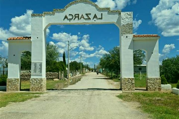 Iris, 25 — Escort in La Zarca, Mexico