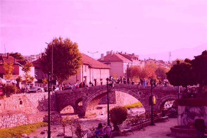 Iris, 25 — Escort in Llazice, Kosovo