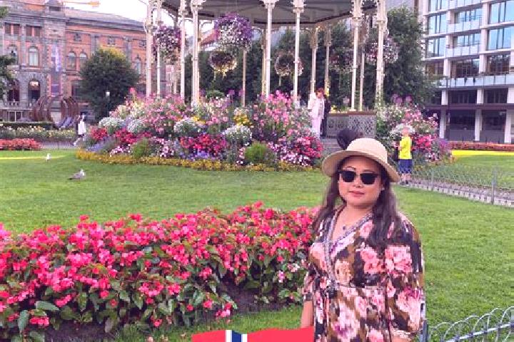 Iris, 25 — Escort in Norheimsund, Norway