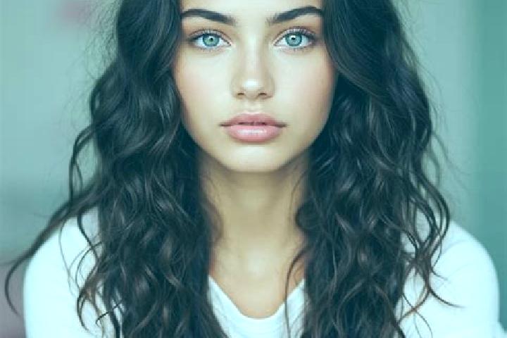 Iris, 26, a auburn amber-eyed mediterranean companion based in Xonrupt-Longemer. Offering Deep French Kissing, Overnight, Striptease. Available for incall an...
