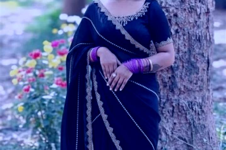 Iris, 26, a black grey-eyed indian companion based in Muringur Vadakummuri. Offering Party Girl, Roleplay, A-Level, Prostate Massage, Travel Companion. Avail...