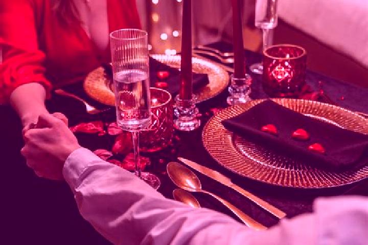 Iris, 26, a red grey-eyed asian companion based in Vilonia. Offering Striptease, Dinner Date, A-Level, Couples. Available for incall and outcall, day and eve...