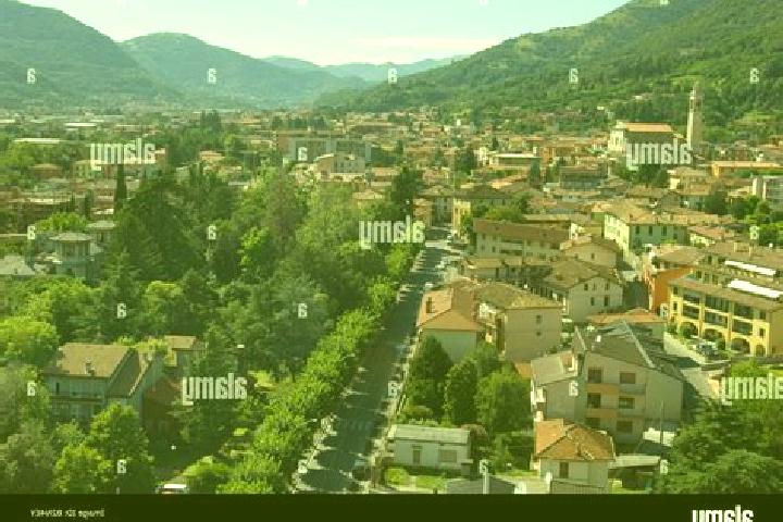 Iris, 26 — Escort in Alzano Lombardo, Italy