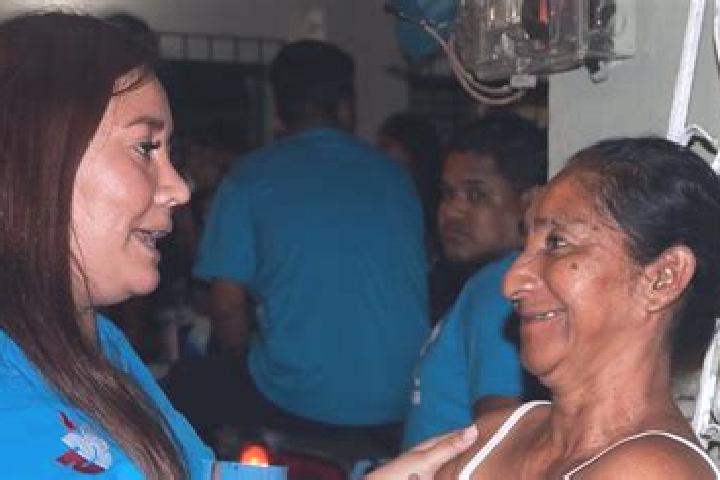 Iris, 26 — Escort in Balao, Ecuador