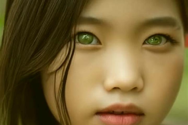 Iris, 27, a black green-eyed asian companion based in Chinchina. Offering Girlfriend Experience, Striptease, Couples. Available for incall and outcall, overn...
