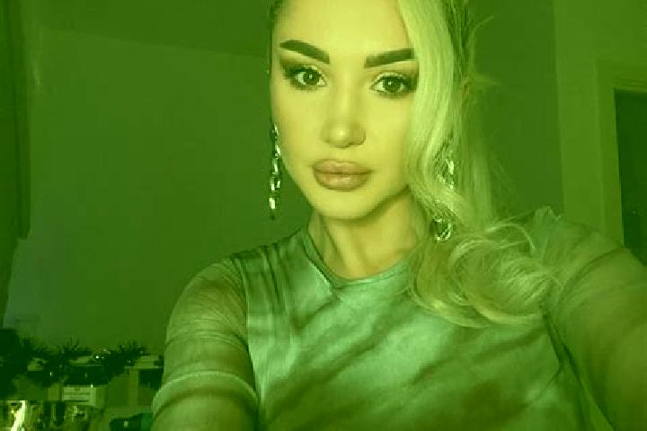 Iris, 27, a blonde dark-eyed slavic companion based in Knyazhdvir. Offering GFE, Prostate Massage, BDSM, Erotic Massage. Available for incall and outcall, da...
