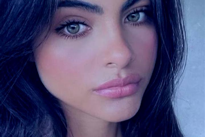 Iris, 27, a brunette amber-eyed middle eastern companion based in Erjiegou. Offering Couples, A-Level, CIM, Roleplay, BDSM. Available for incall and outcall,...