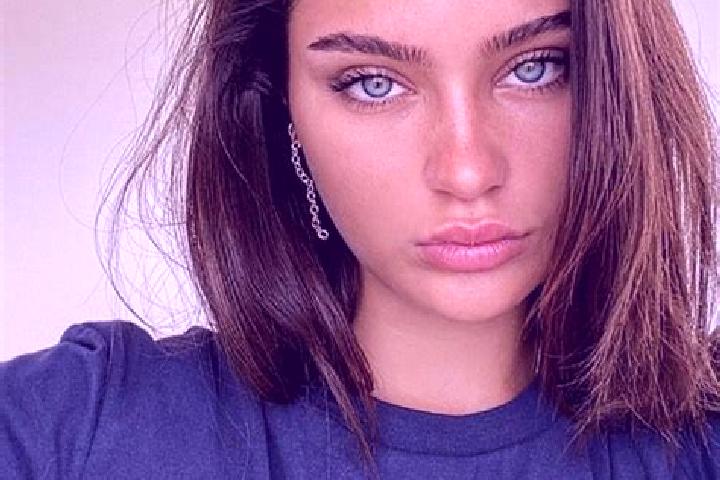 Iris, 27, a brunette blue-eyed mediterranean companion based in Malilinao. Offering GFE, Massage, Party Girl, Overnight, Domination. Available for incall and...