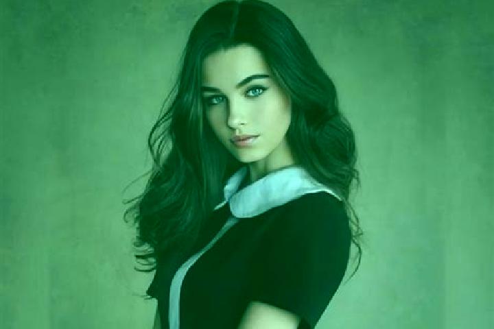 Iris, 27, a brunette grey-eyed slavic companion based in Pianling. Offering Striptease, Prostate Massage, Travel Companion, Duos. Available for incall and ou...