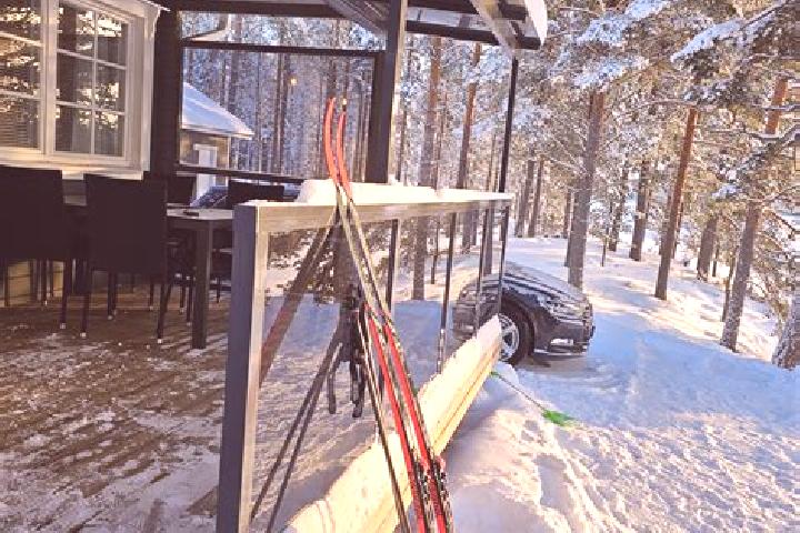 Iris, 27 — Escort in AEhtaeri, Finland